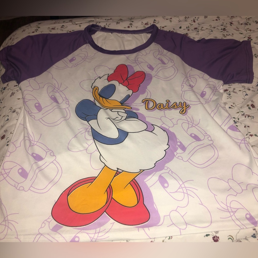 Shirt - Picture 1 of 3